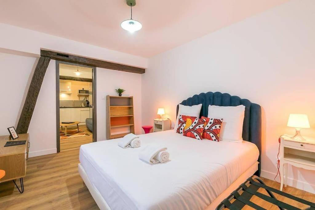 Le Sweet 70'S : Au Coeur Du Centre Historique Apartment ดีจอง ภายนอก รูปภาพ