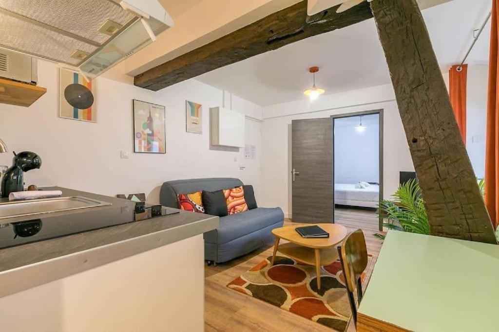 Le Sweet 70'S : Au Coeur Du Centre Historique Apartment ดีจอง ภายนอก รูปภาพ